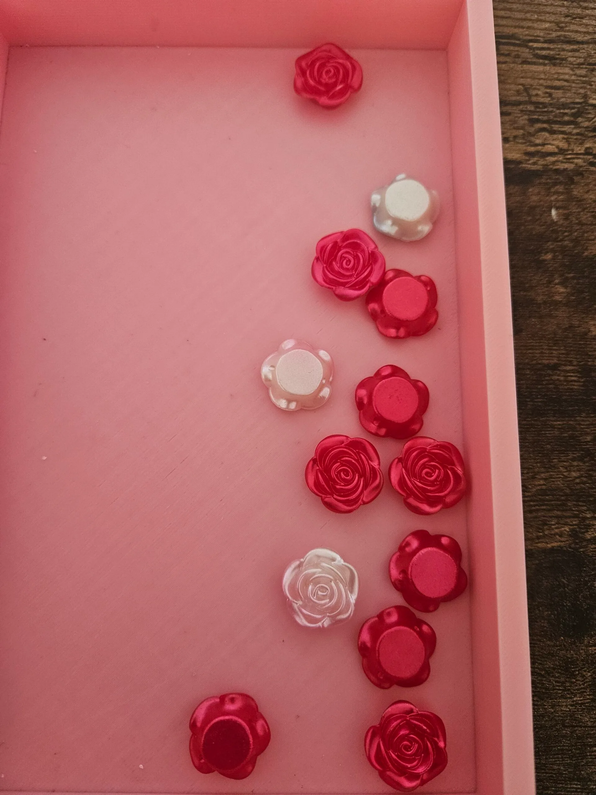 Flowers beads for jewellery - Image 2